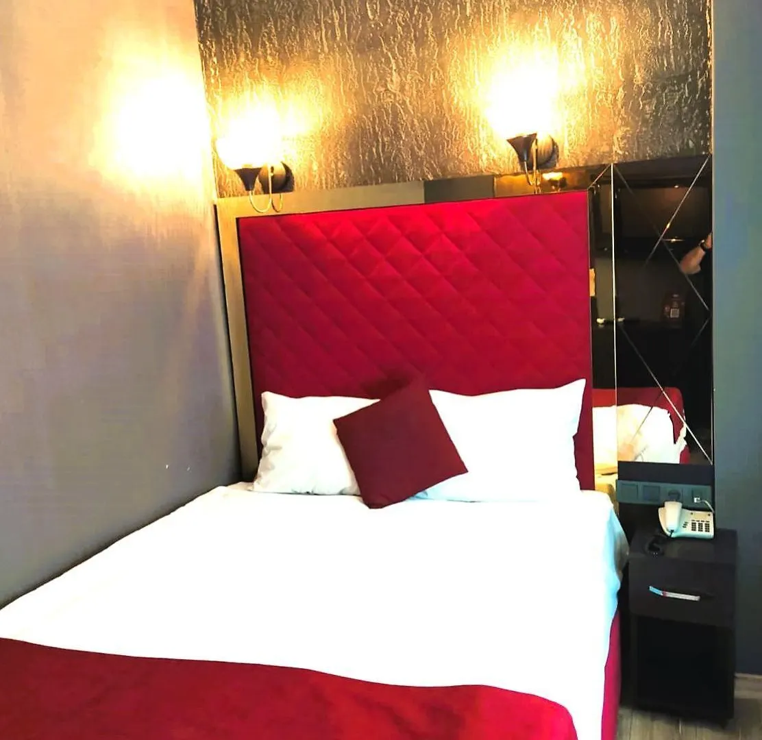 Kaya Royal Hotel Grand Bazaar Beyazit Istanbul - A Mem Of Malabadi Group
